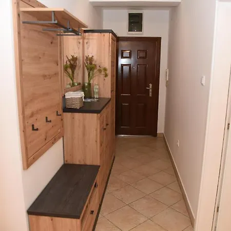 Garden - Oaza U Centru Grada Novi Sad