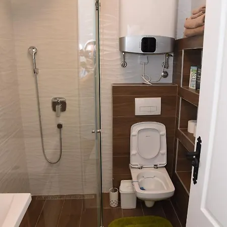 Garden - Oaza U Centru Grada Апартаменты Нови-Сад